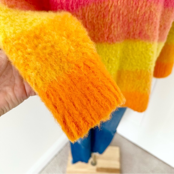 Anthropologie Simone Striped Wool Blend Fuzzy Knit Pullover Sweater Size S - Picture 3 of 9